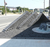 産直淡路島「赤い屋根」瓦庭園(兵庫県・淡路市)