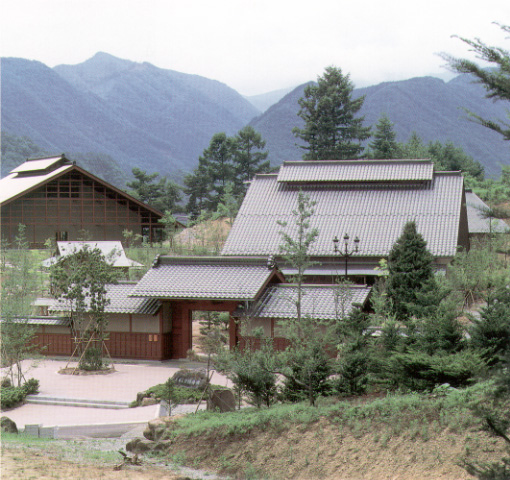 武石村ともしび博物館(長野県・小県郡武石村)